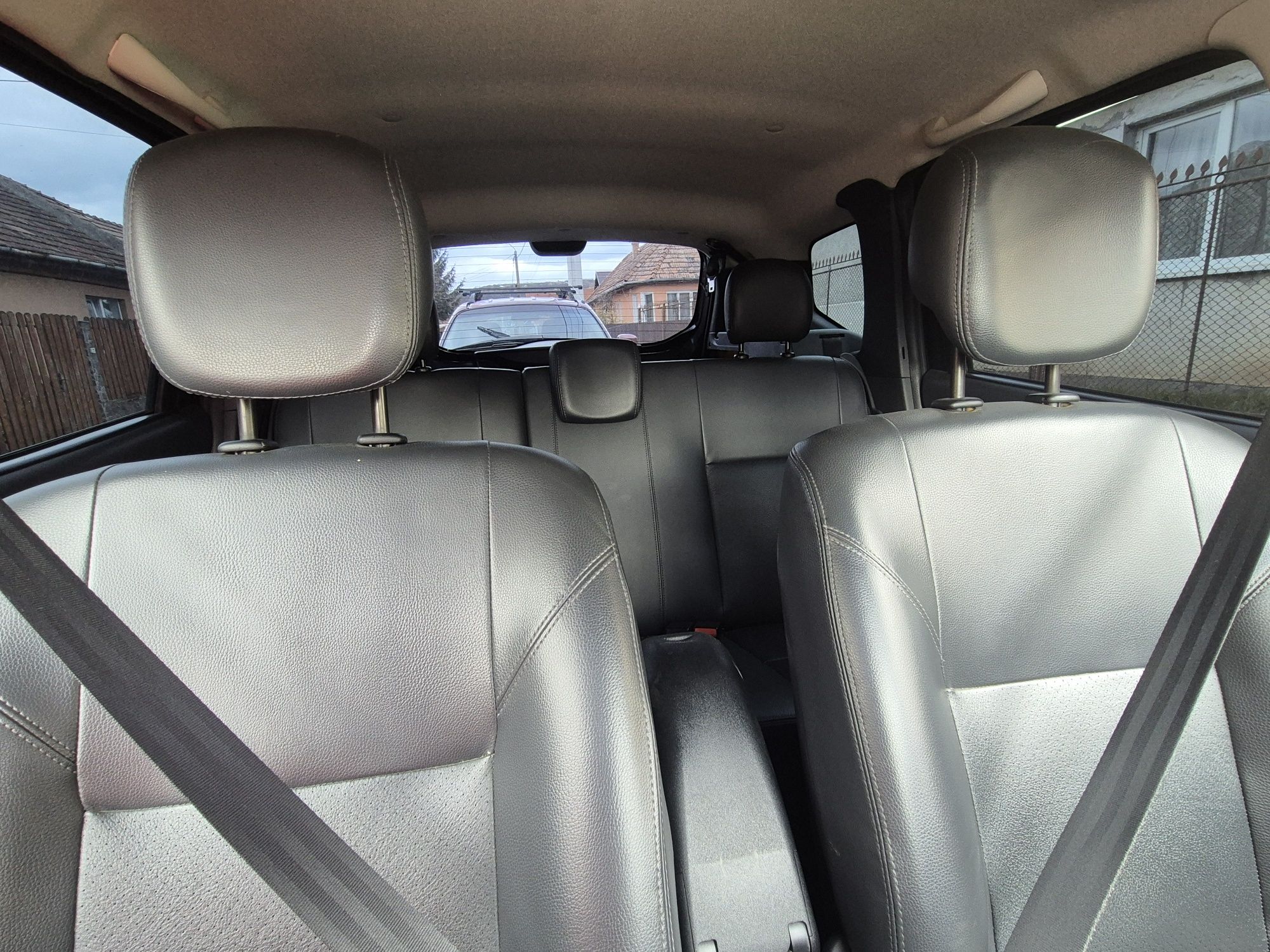 Dacia Duster 4×4 /benzina/ motor 1.600/ an fabricație 2011