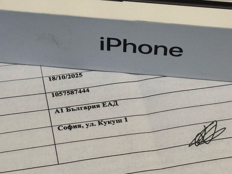 ЗАПЕЧАТАН 128GB iPhone 15 5G ttec Mode Гаранция A1 2027г Black / Черен
