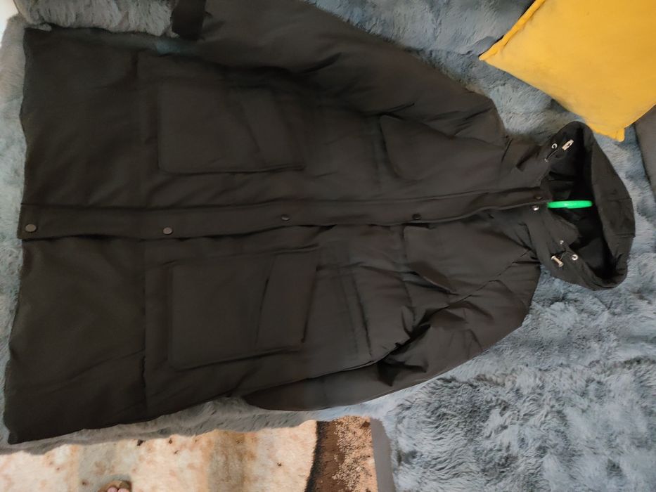 Зимняя куртка на синтепоне