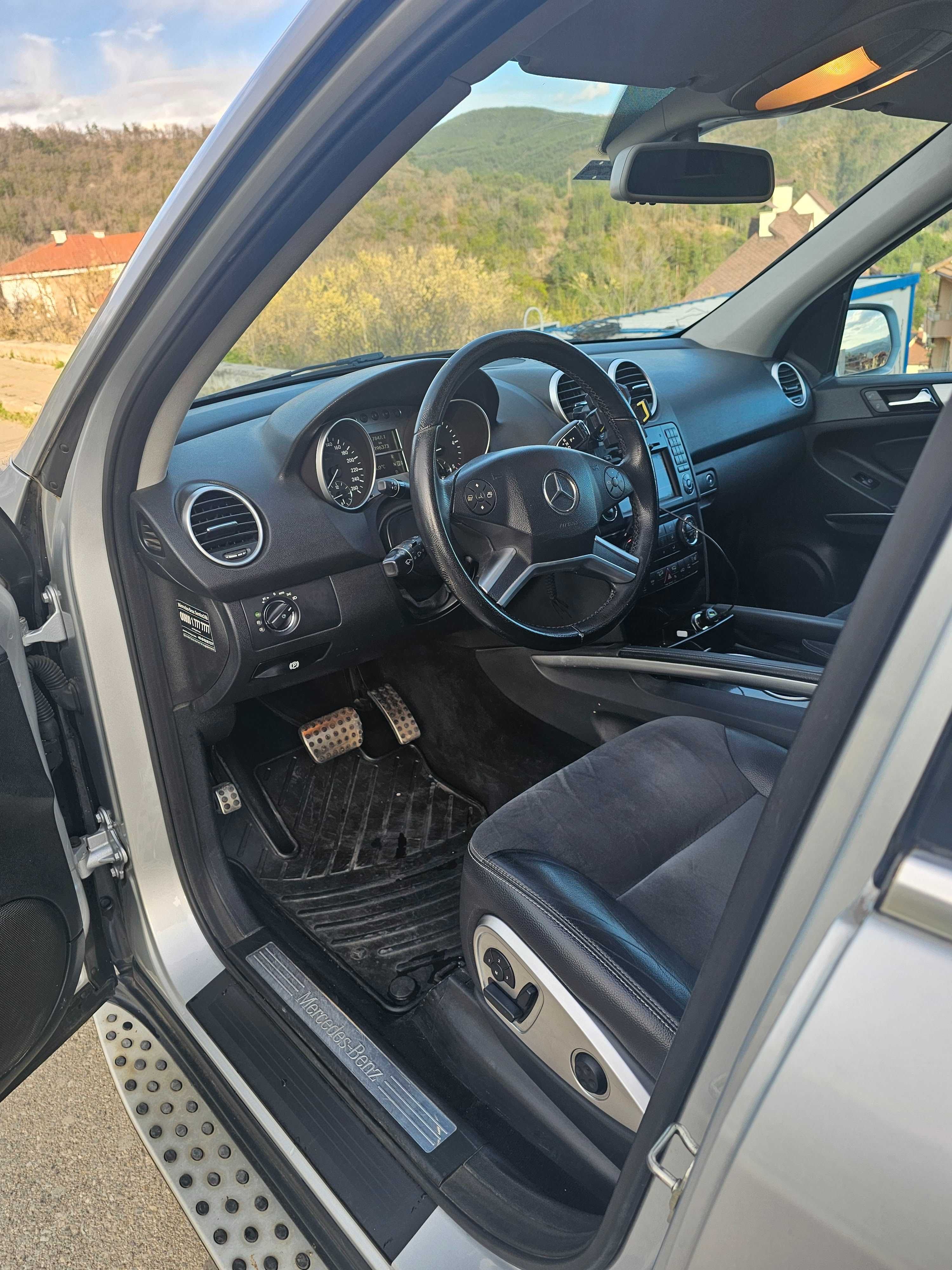 Mercedes ML320 Facelift От първи собственик