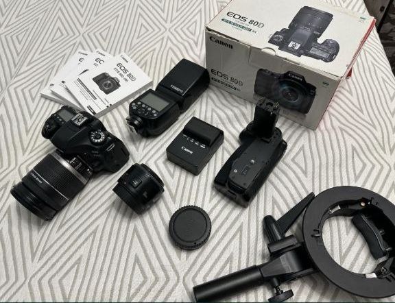Продается профессиональный фотоаппарат Canon EOS 80D как новый