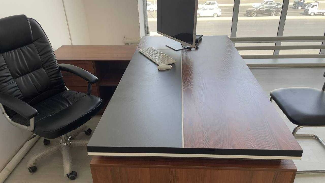 Ofis uchun direktor stoli KOMPLEKT