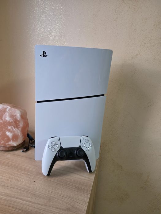 Sony Play Station 5 slim