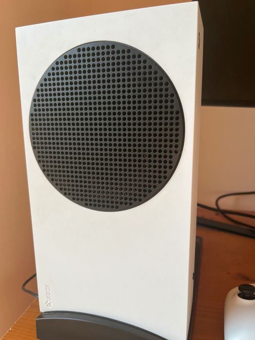 xbox series s+2manete+coolingfan+2 baterii reincarcabile