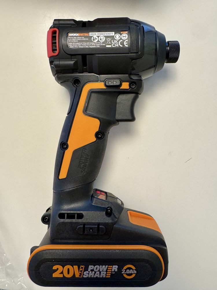 Импакт винтоверт WORX WX265