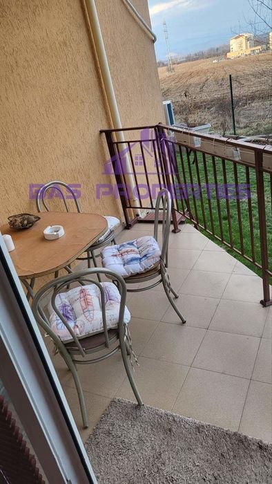 Двустаен Апартамент под Наем в Затворен Комплекс Central Park, Нови Х