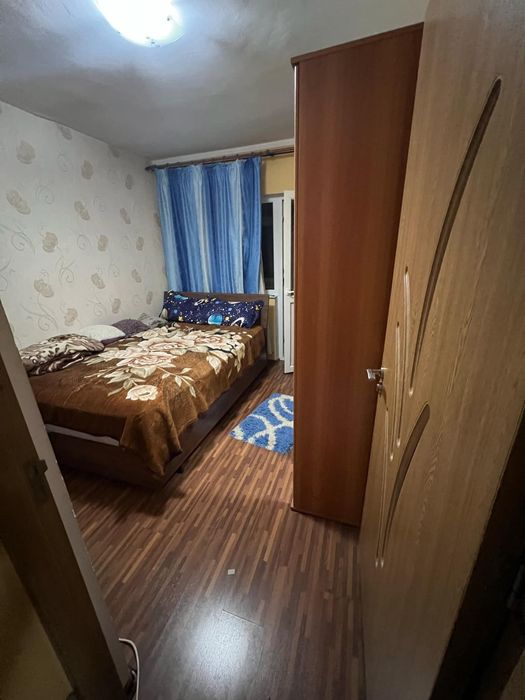 apartament 4 camere decomandat