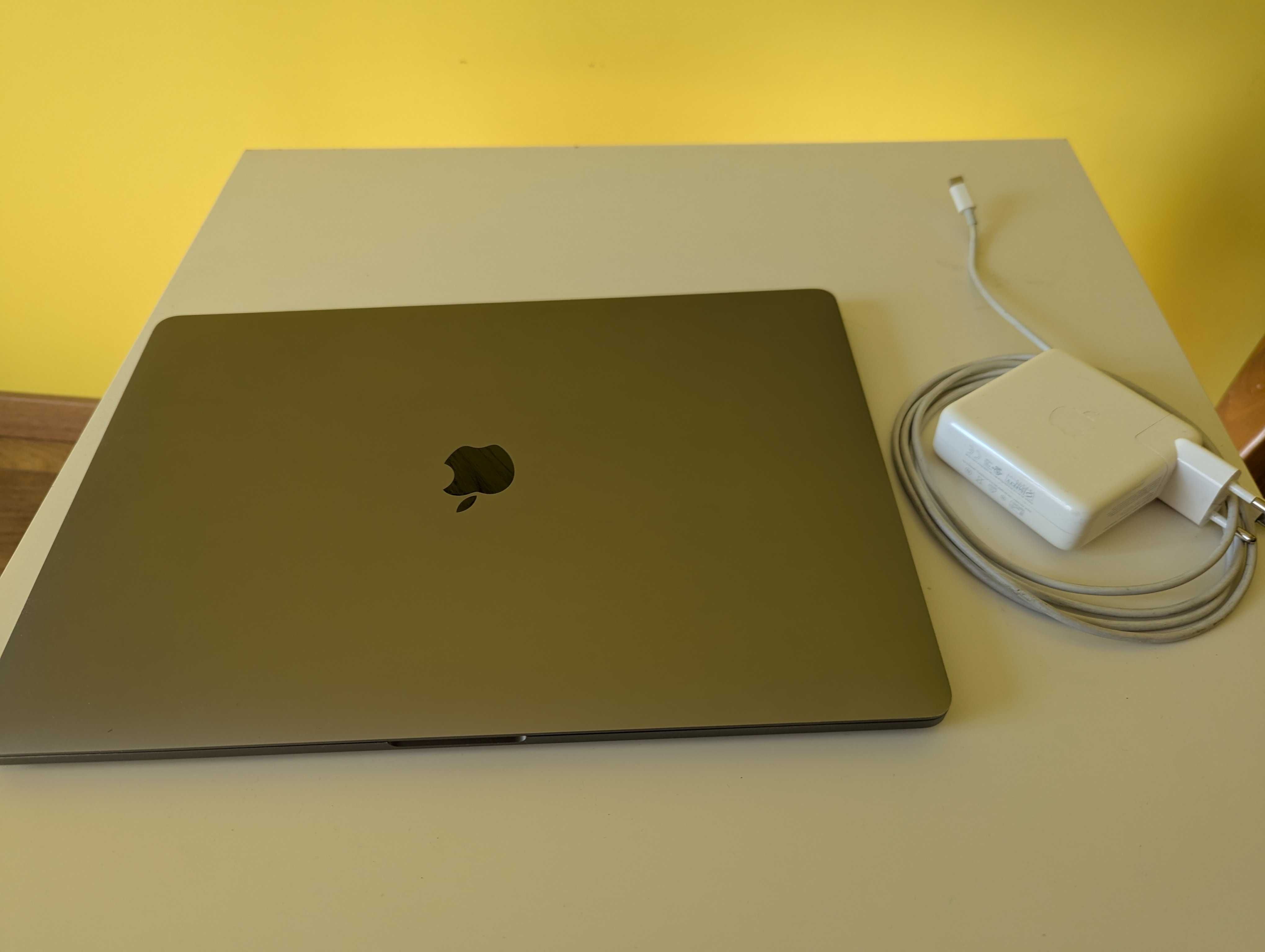 Mac Book Pro (16-inch, 2019) - Touch bar - А2141