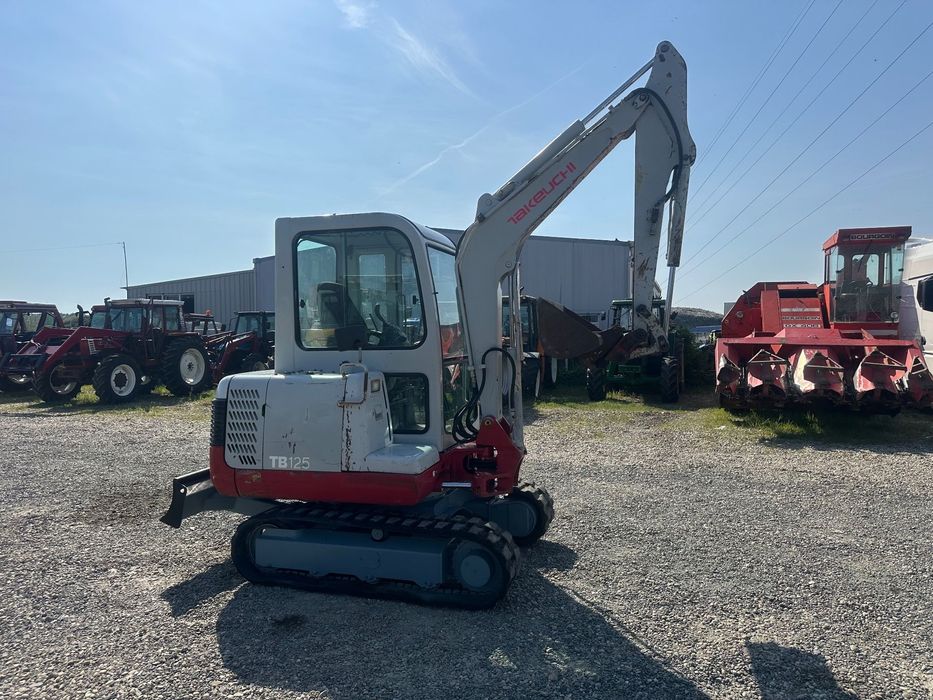 Takeuchi TB125