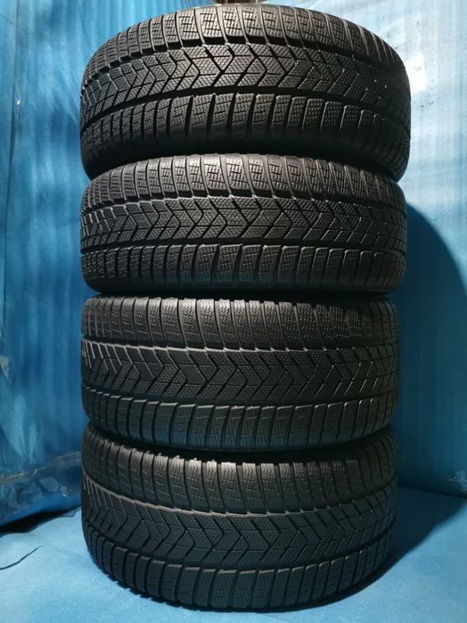 245 45 20 - 275 40 20 pirelli runflat m+s 4 buc