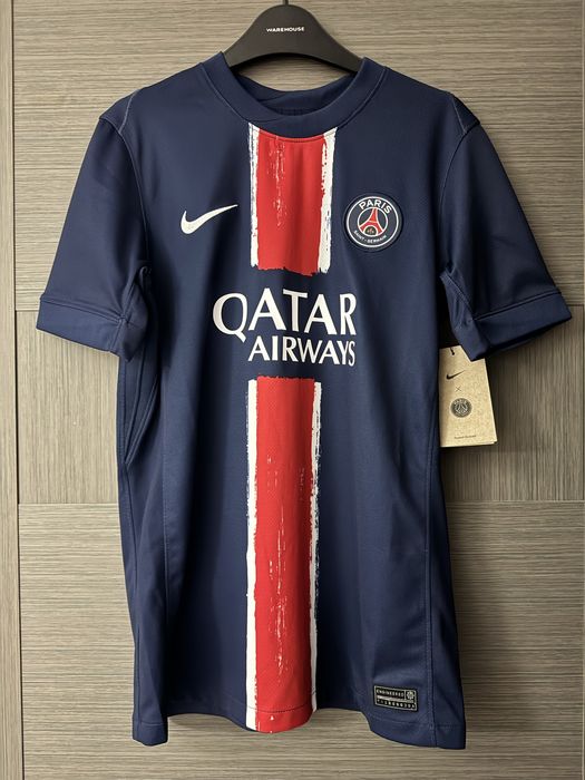 PSG home kit 24-25