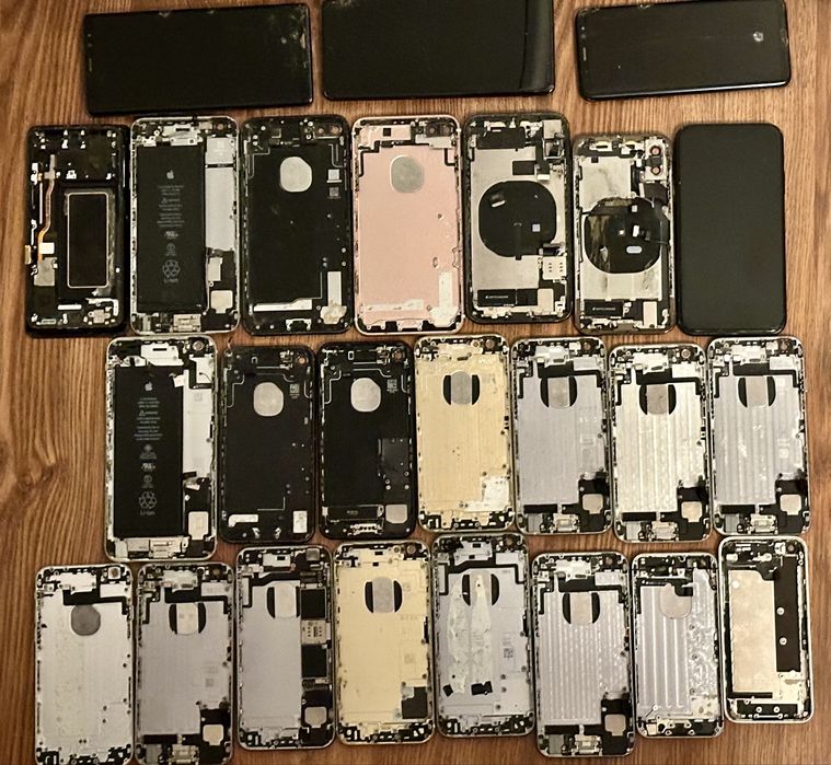 Lot de piese / huse / carcase / display uri Iphone Samsung Huawei