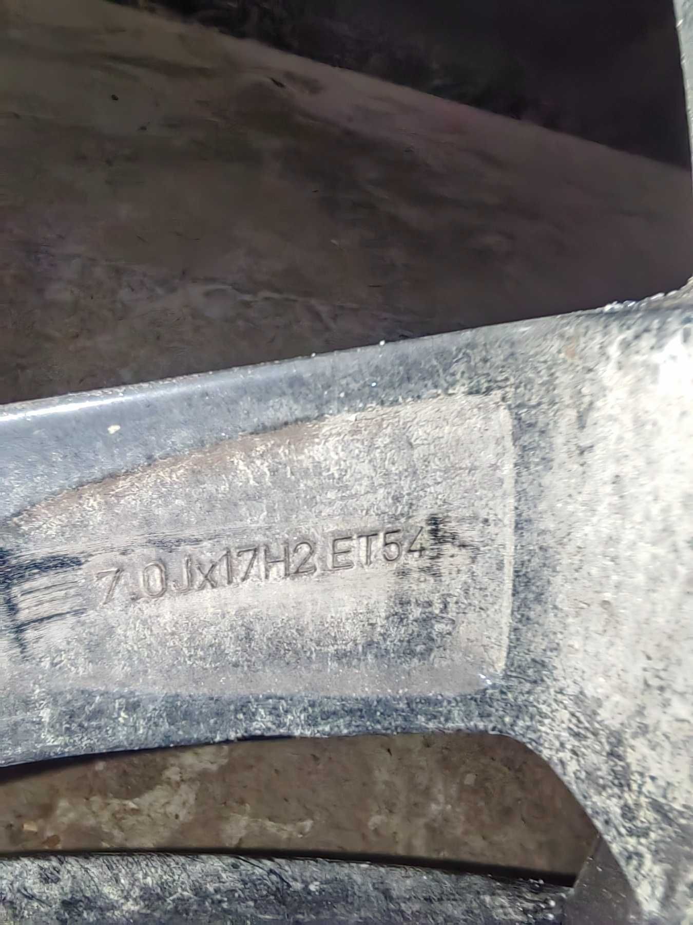 Джанти 17 с гуми WV Golf mk6 , Audi, Skoda