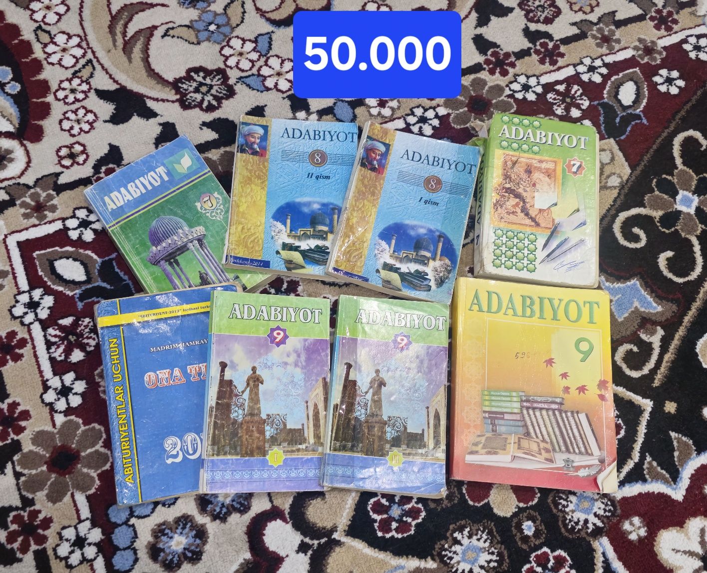 Adabiyot, tarix, biologiya va chet tili kitoblar to'plami