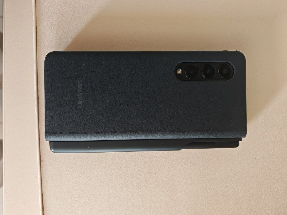 Samsung Z Fold 3 256gb+кейсове+S pen