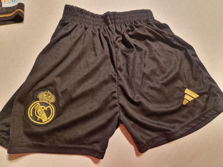 Echipament REAL MADRID