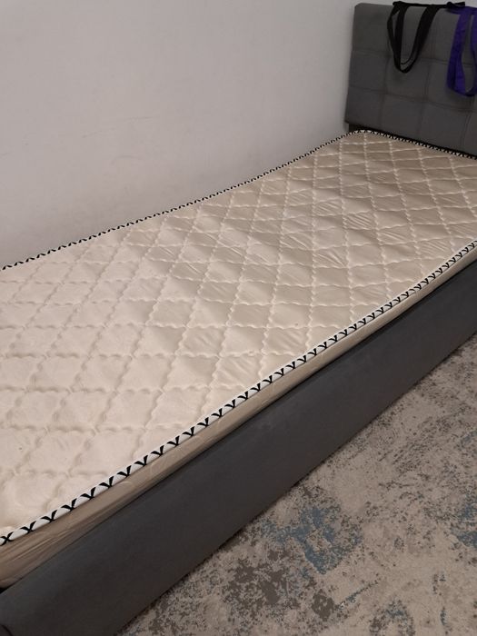 Матрасы односпальные 2х 90