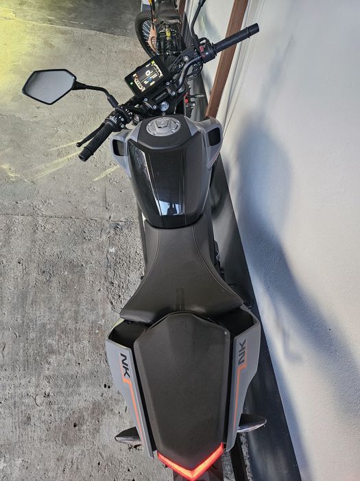 CF MOTO 300NK 2023 Noua!! 1639km Garanție 2028 !!