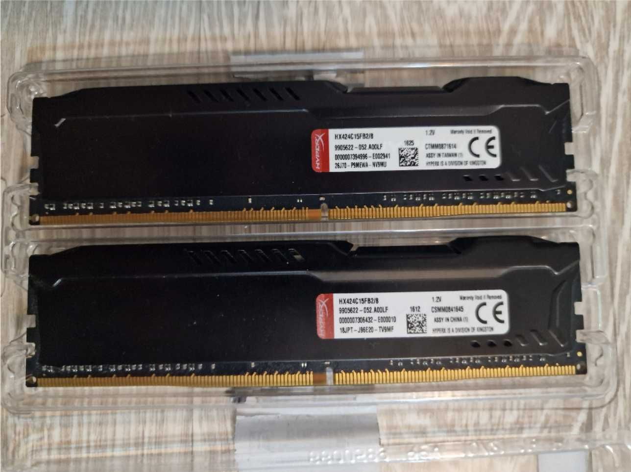 RAM DDR4 - Kingston Fury HyperX - 2x8GB (Dual-channel) 2400MHz CL15