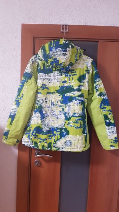 Дамско яке размер XL