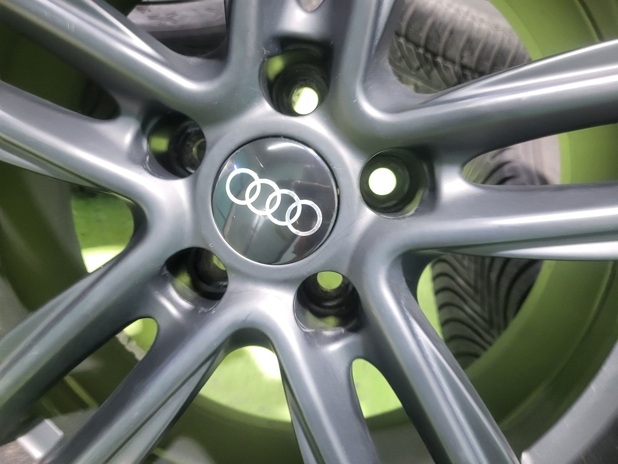 17 5x112 Audi A4 A5 A6 Vw Passat Tiguan Touran Caddy Skoda 5х112