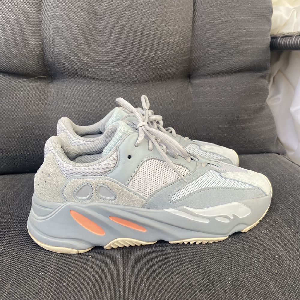 Оригинални Adidas Yeezy 700 Inertia