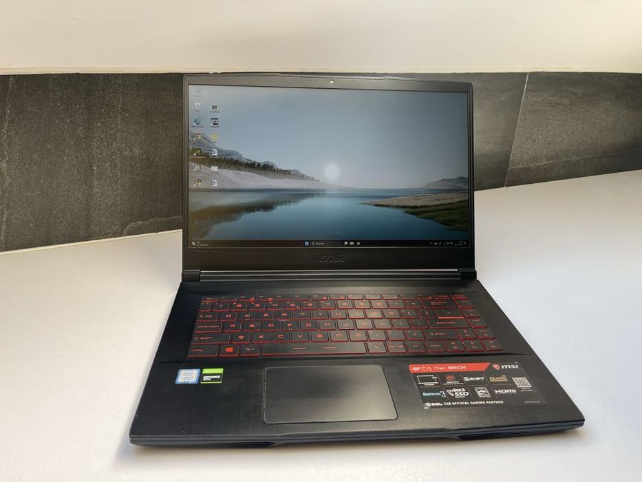 Laptopul MSI Gaming GF63 Thin i7-9750H 8GB RAM NVIDIA GTX 1050 1TB