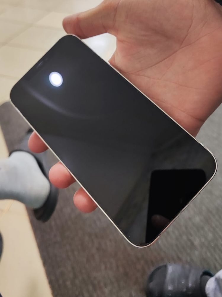Продам 12 pro max
