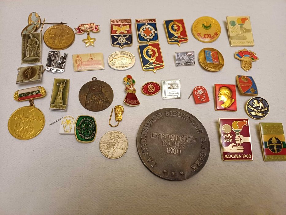 Колекционерски медали и значки