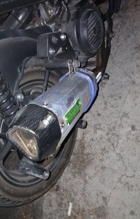 Skuter tank sotiladi