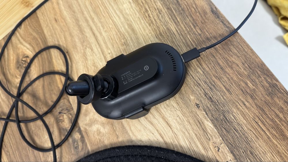 Стойка за кола с безжично зареждане wireless charger xiaomi