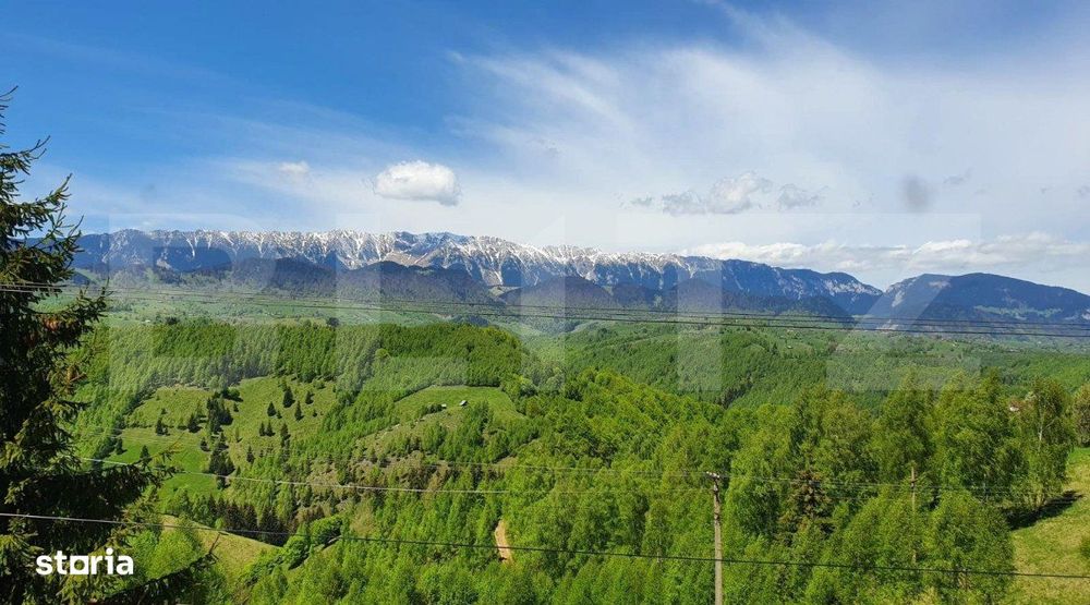 Casa de vacanta, pretabila pentru pensiune in Moieciu