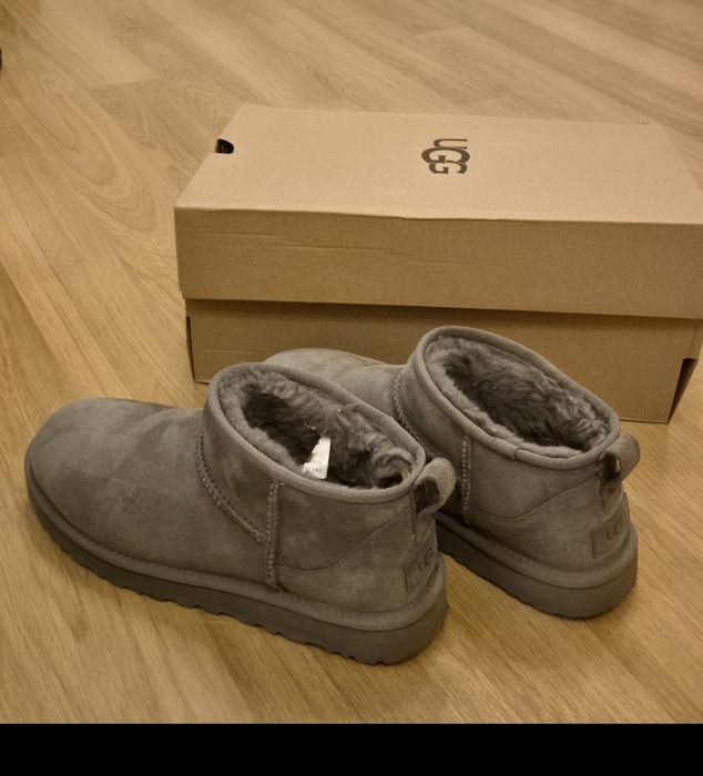 UGG Ultra Mini боти, 40