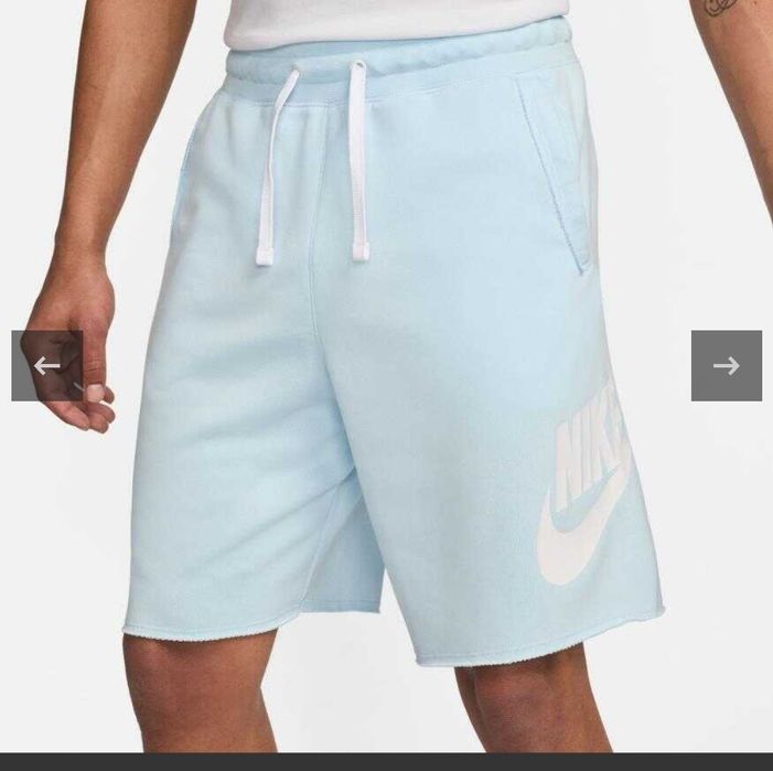 Pantaloni scurti nike mas XS originali noi