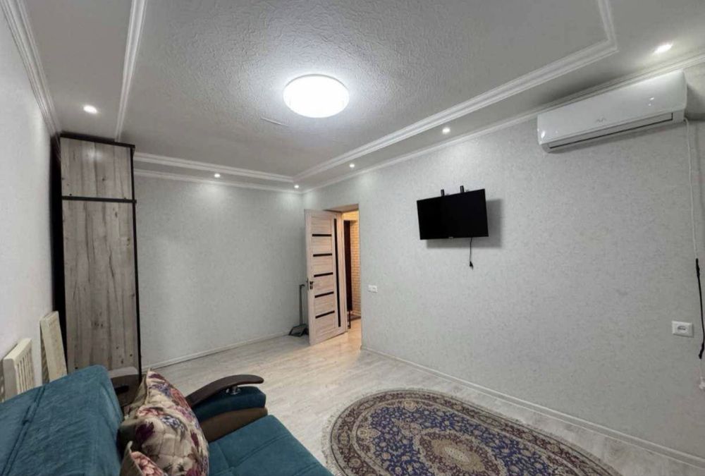 Чиланзар 4 квартал , 1 комнатная