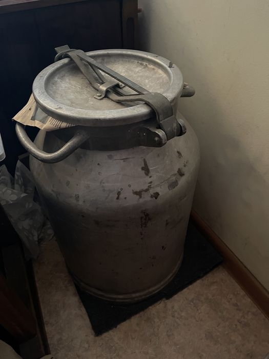 Флягу под молоко, мед, муку продам