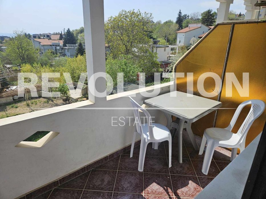 Дава се под наем Двустаен апартамент в Варна, м-т Евксиноград - 40 кв.м за 300 € - Снимка #2