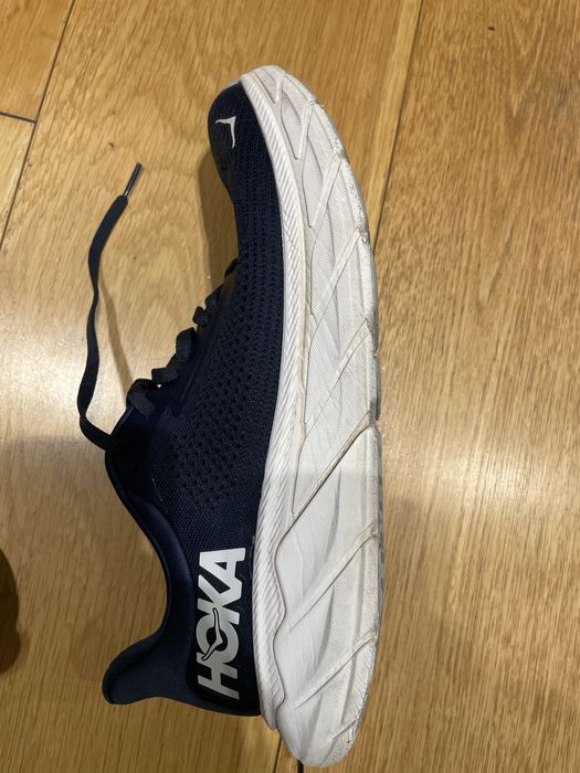 Маратонки за бягане Hoka Arahi 7