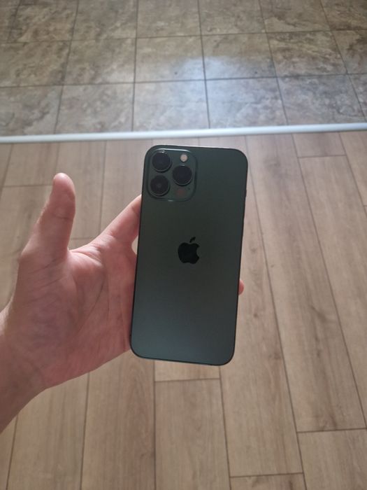 Продавам Iphone 13 pro max 256gb
