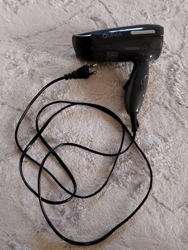 Сгъваем сешоар 1000 W