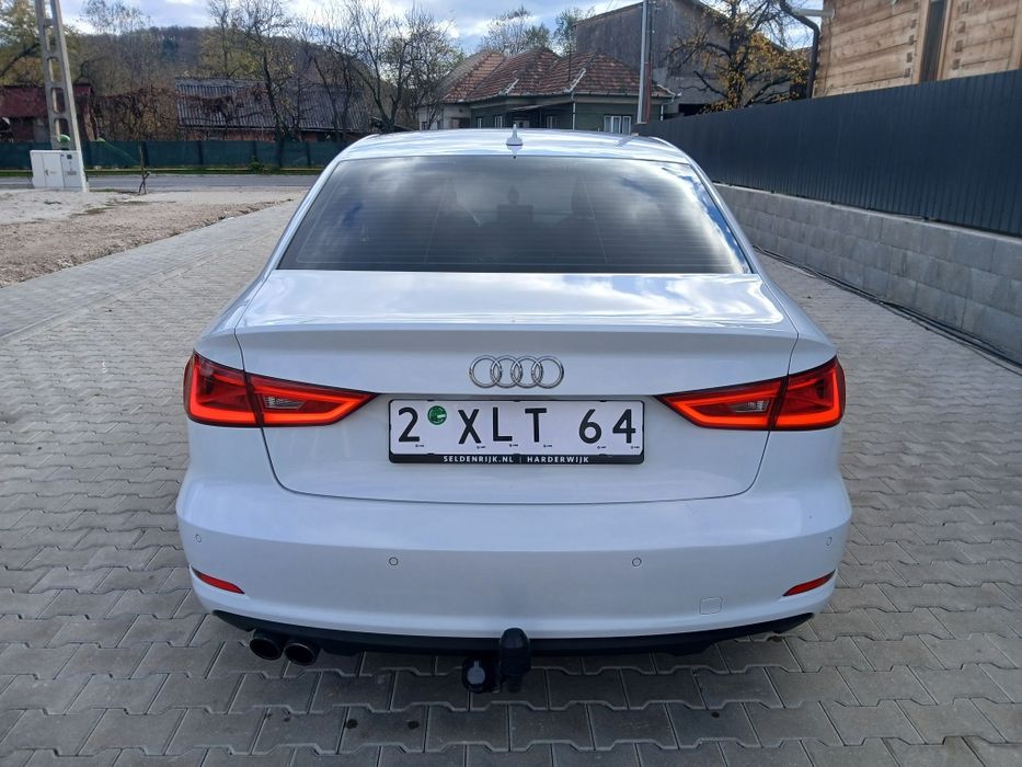 Vând Audi A3 sedan automat