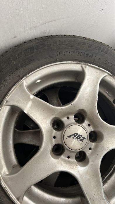 Летни гуми с джанти 165/70R14 /5x100