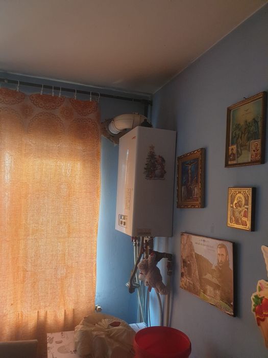 Garsonieră cf 1 de închiriat 900 lei