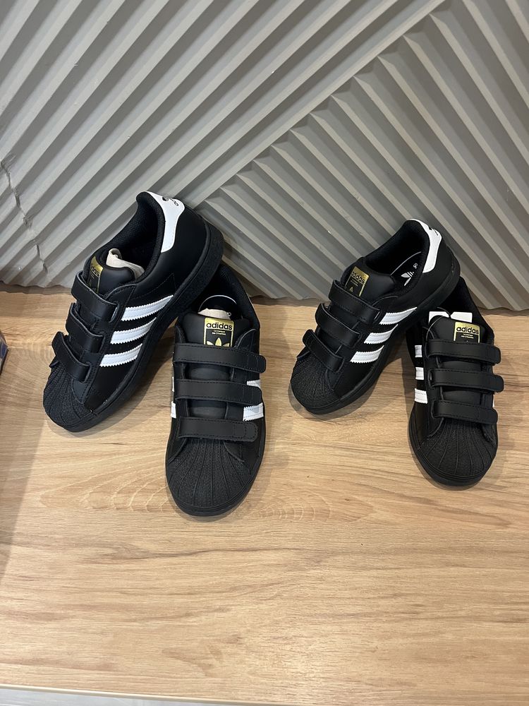 Кроссовки adidas 30 р. Оригинал