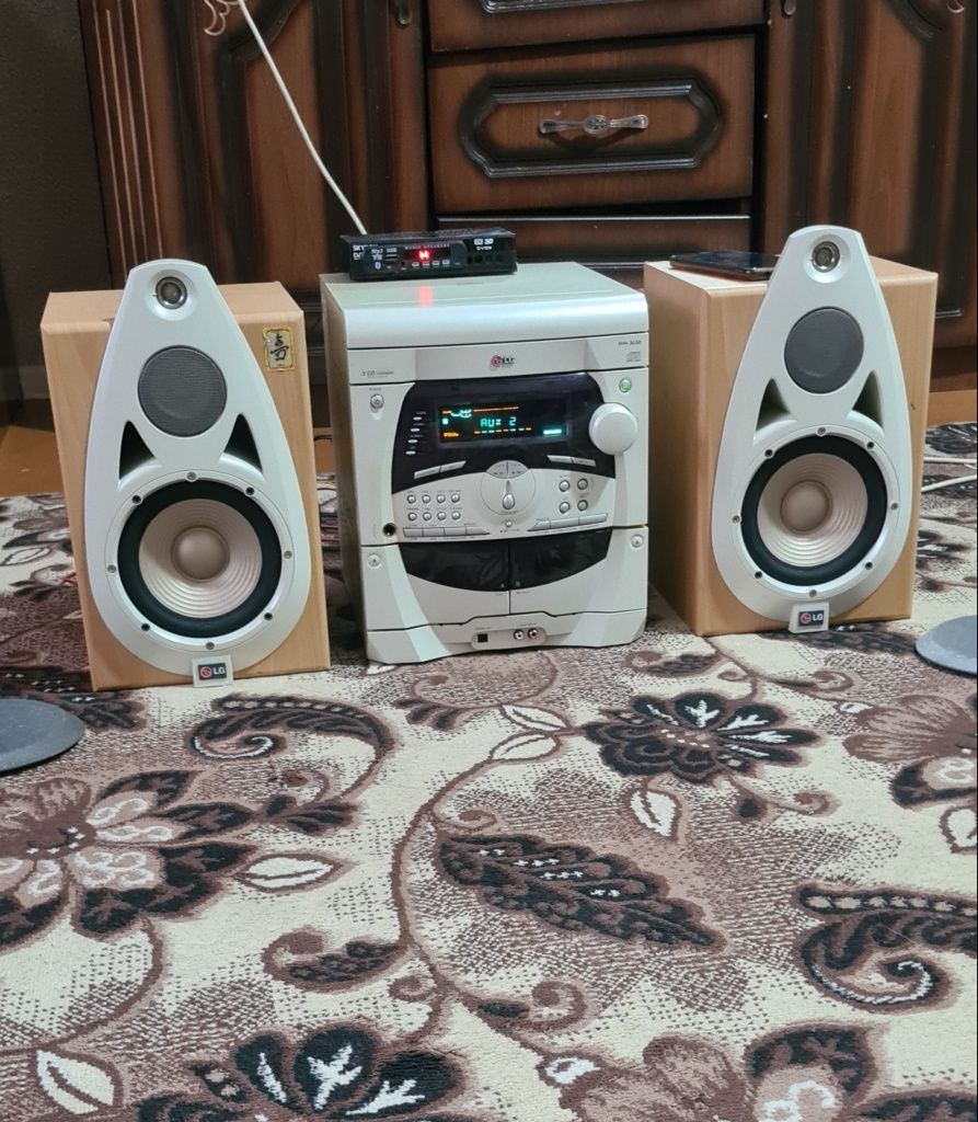 Muzikalniy sentir LG