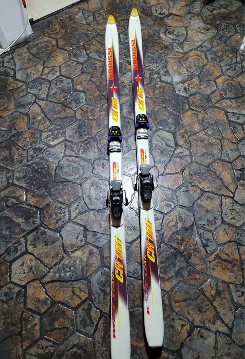 Schiuri Kneissl, lungime 1 95 cm  clapari
