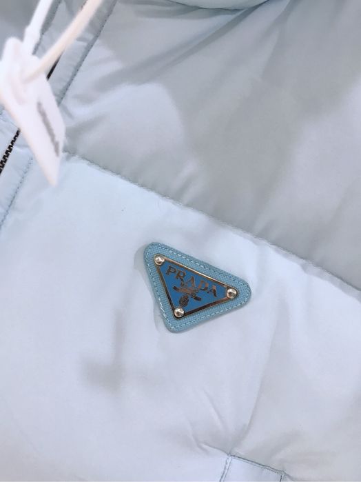 Geaca dama Prada colectie noua