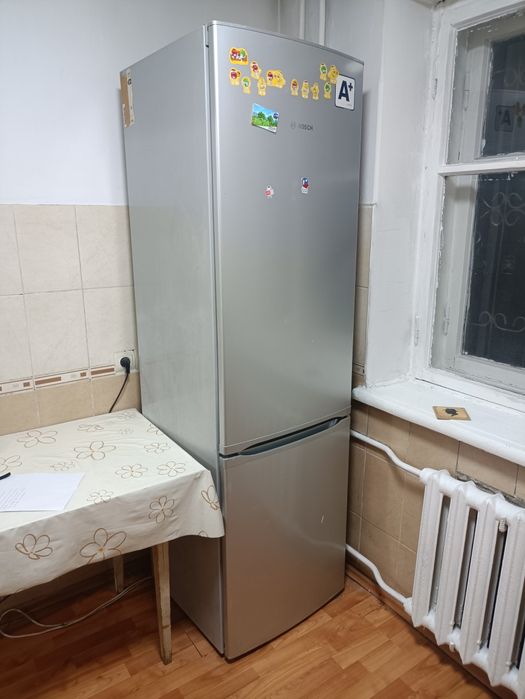 Продам холодильник BOSCH