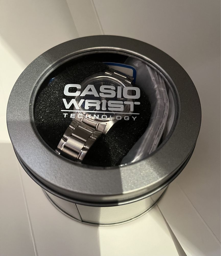 Продам часы Casio