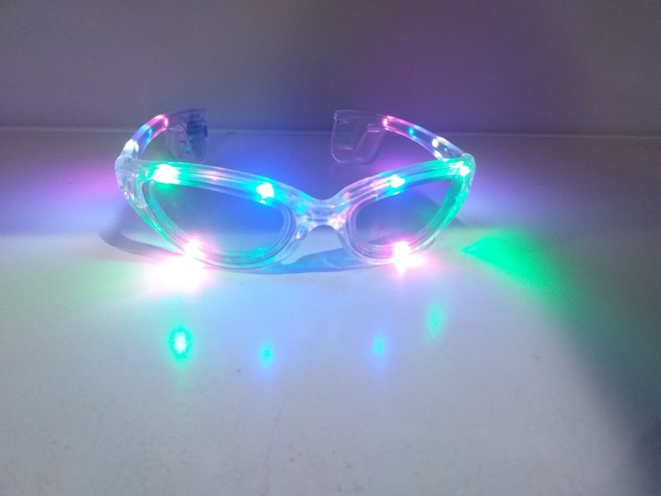 Ochelari led de sărbătoare